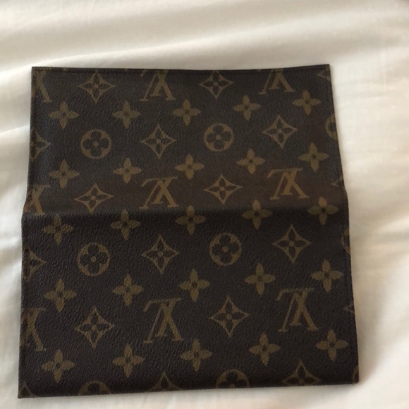 AUTHENTIC Louis Vuitton Wallet - PreOwned | eBay Authentic Louis Vuitton Wallet
